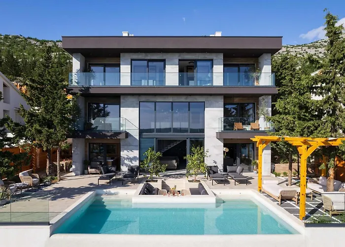 Beatrice Soho * Starigrad Paklenica