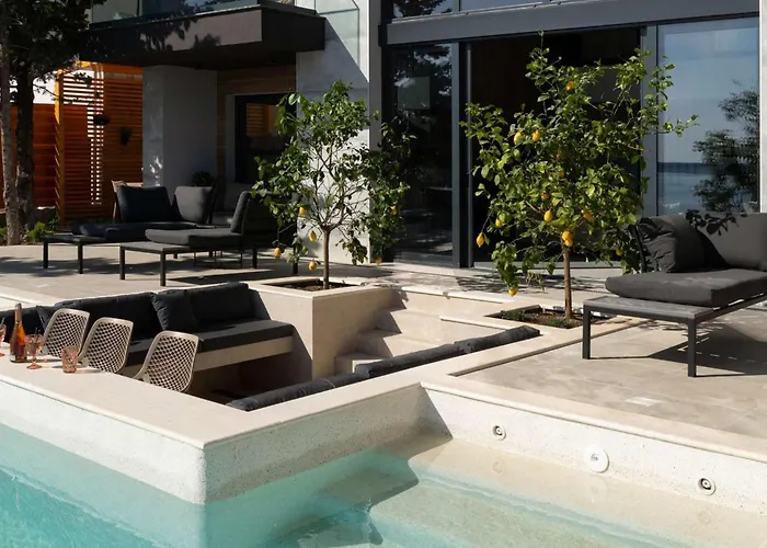 Beatrice Soho Starigrad Paklenica