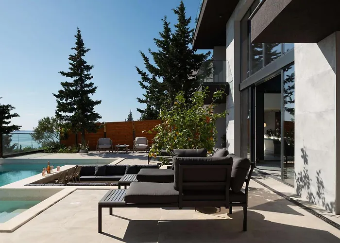 Beatrice Soho Holiday home Starigrad Paklenica